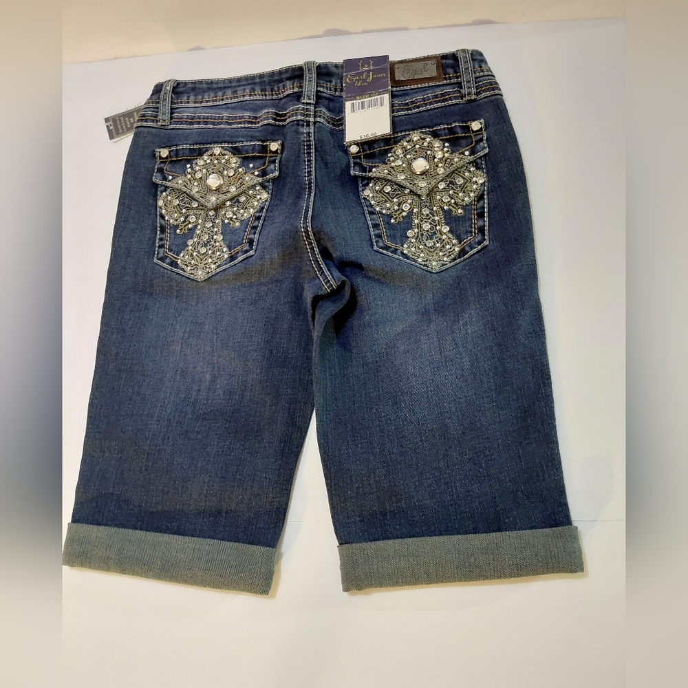 Earl Jeans Long Bermuda style  Distressed Women's Shorts Size 7